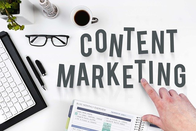 How to Position Yourself as an Industry Expert Through Content Marketing