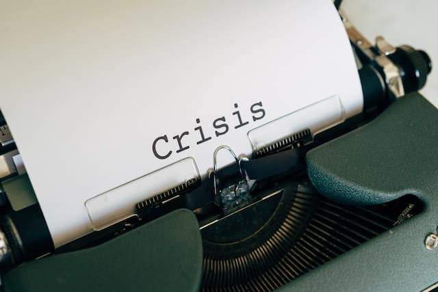 Crisis Management: Top 6 Strategies for Business Leaders